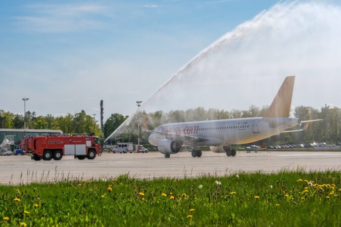 Inauguracja lotów z lotniska w Świdniku do tureckiej Antalyi